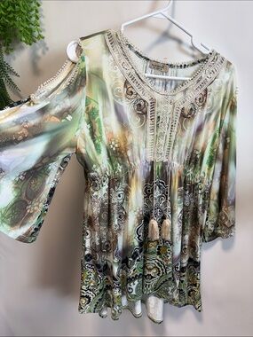 ONE WORLD Light Green Paisley Cold-Shoulder Tunic with Tassel Detail